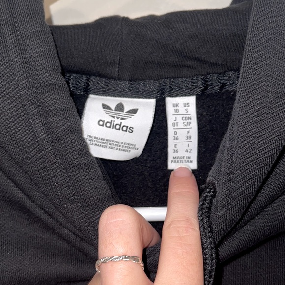 ADIDAS- Size S, Black Cropped Hoodie - Picture 3 of 4